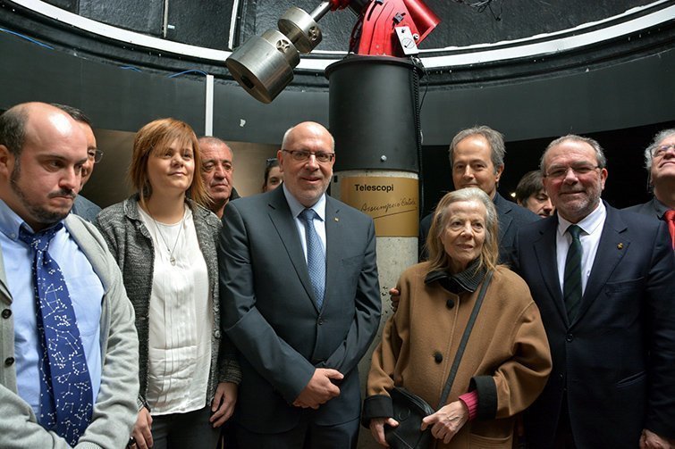 El conseller Jordi Baiget presideix el bateig del telescopi  al COU d'Àger Interior