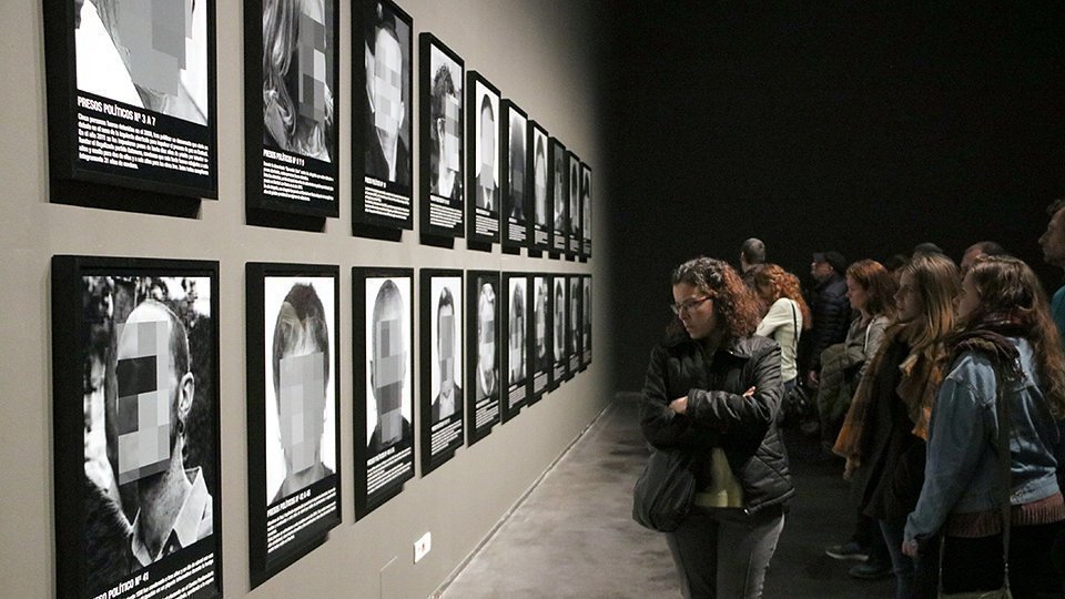 Visites a l&#39;exposició Presos polítics a l&#39;Espanya contemporània, en el Museu de Lleida