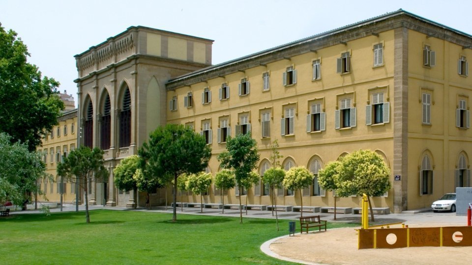 Imatge de la façana del rectorat de la Universitat de Lleida.