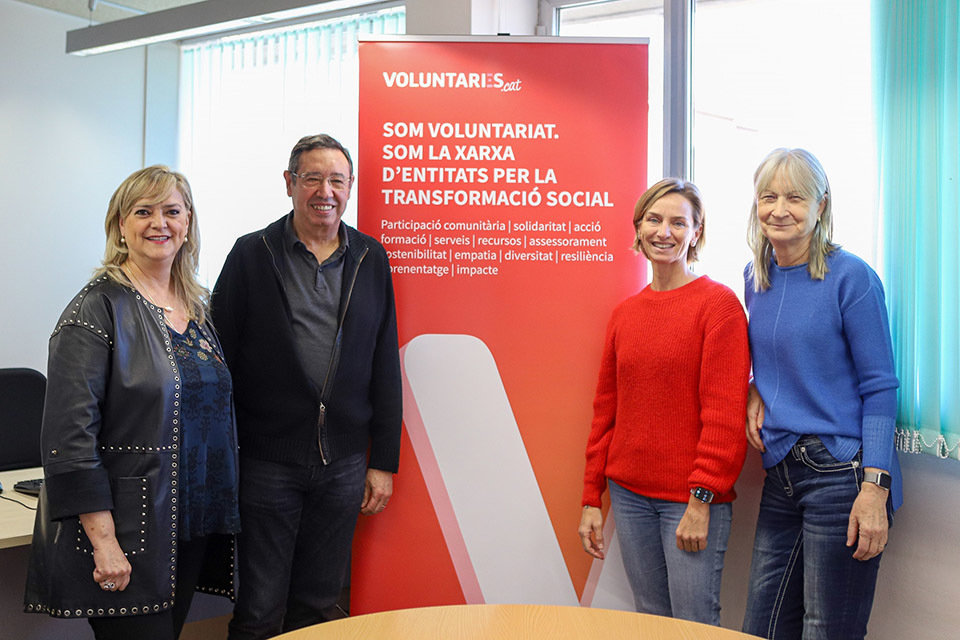 Reunió entre el GM de Junts a la Paeria i la Federació Catalana de Voluntariat Social (Foto JuntsXCat Paeria)