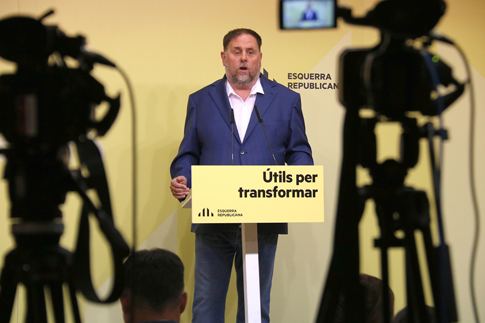 El líder d'ERC, Oriol Junqueras, en roda de premsa a la seu del partit

Data de publicació: dilluns 29 de maig del 2023, 13:05

Localització: Barcelona

Autor: Pablo Barrera