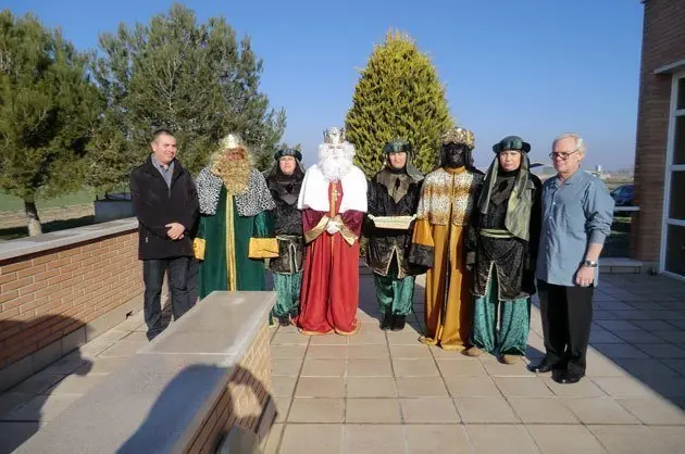Visita Reis Vila-sana a la Residencia Josep Torrent.