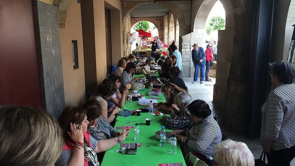 Exposició dels treballs de l'associació Adoli de Linyola (2)