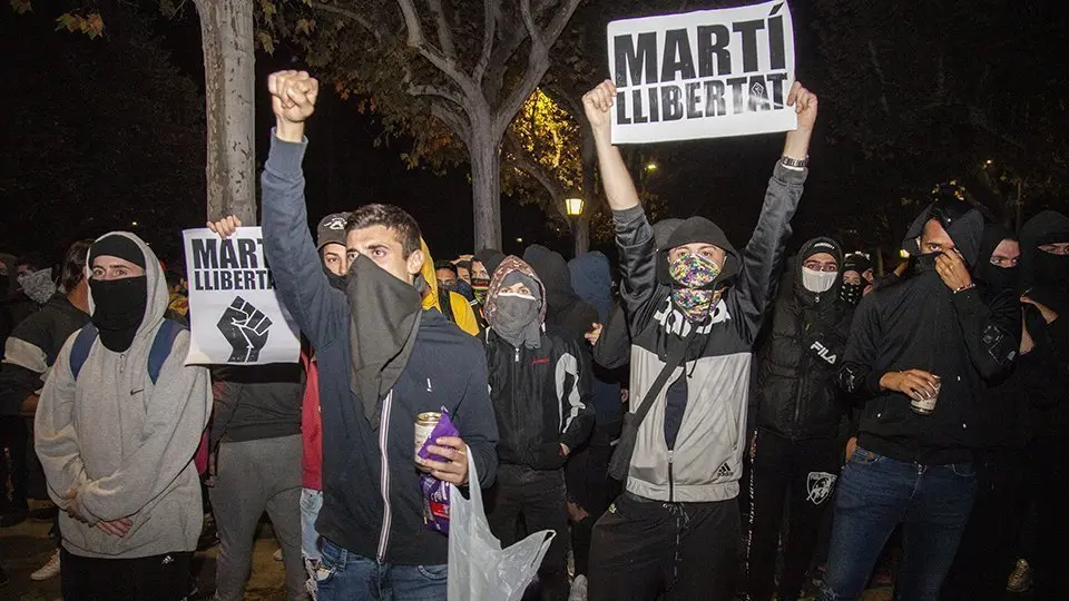 Aldarulls en la vaga del 18 d'octubre (13)
