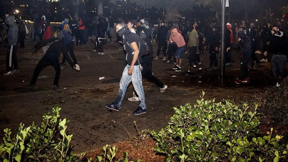 Aldarulls en la vaga del 18 d'octubre (18)