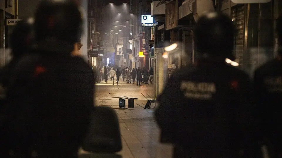 Aldarulls en la vaga del 18 d'octubre (30)