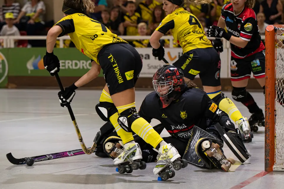 El Club Patí Vila-sana es fa amb el segon lloc de la lliga regular amb el triomf 4-2 contra el Telecable H.C. a l'OK Lliga - Foto: © Jordi Vinuesa