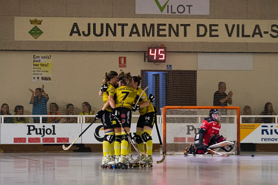 El Club Patí Vila-sana es fa amb el segon lloc de la lliga regular amb el triomf 4-2 contra el Telecable H.C. a l'OK Lliga - Foto: © Jordi Vinuesa