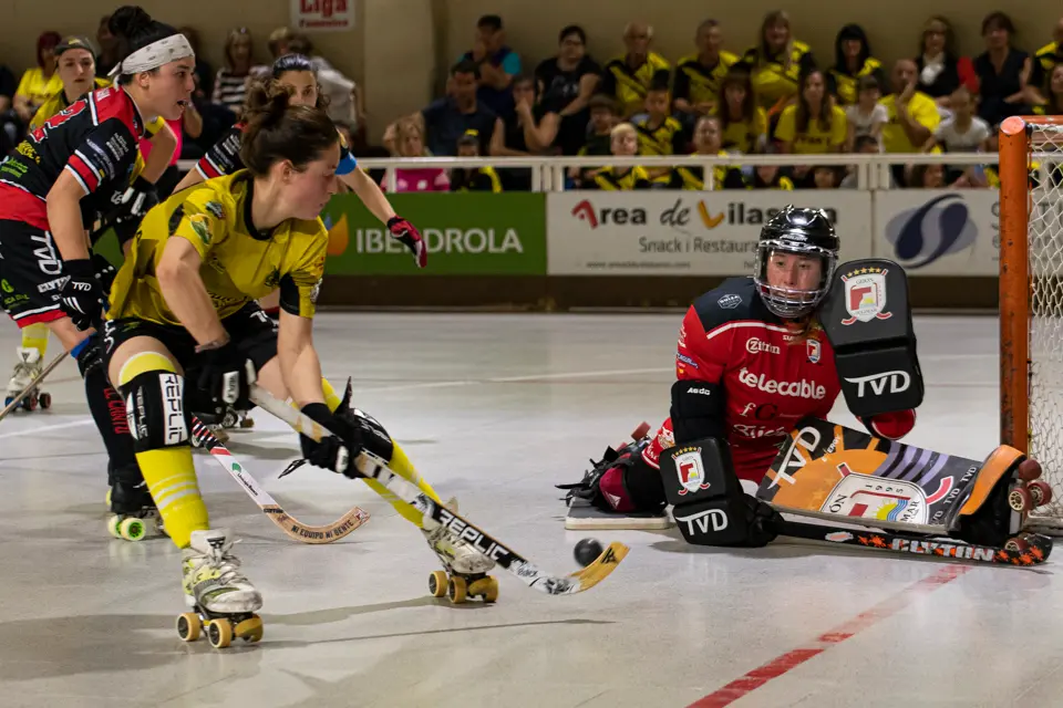 El Club Patí Vila-sana es fa amb el segon lloc de la lliga regular amb el triomf 4-2 contra el Telecable H.C. a l'OK Lliga - Foto: © Jordi Vinuesa