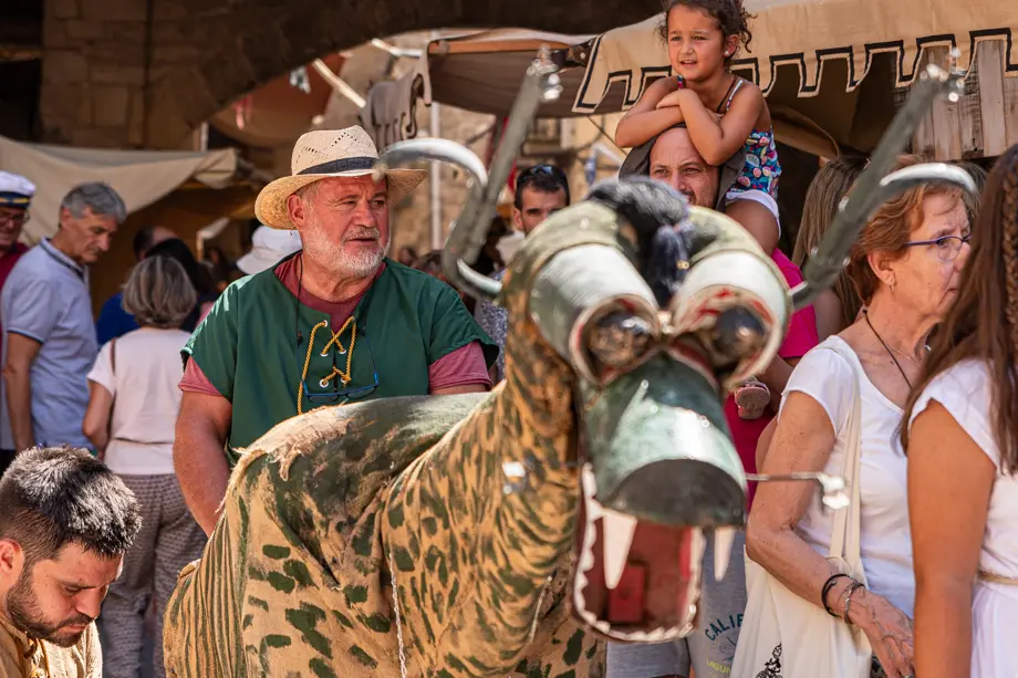 Mostra dels gegants i grallers de Guimerà durant la celebració del 28è Mercat Medieval de Guimerà - Foto: Jordi Vinuesa