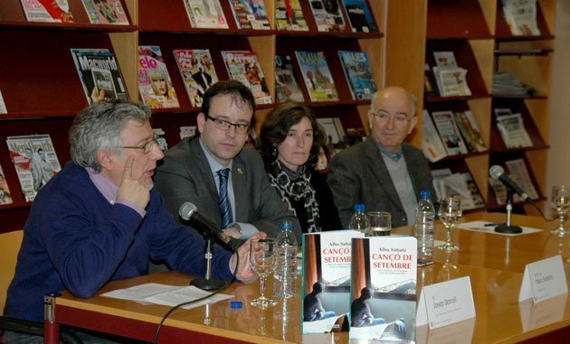 Josep Borrell, Marc Solsona, Alba Sabaté, i Lluís Pagès. 