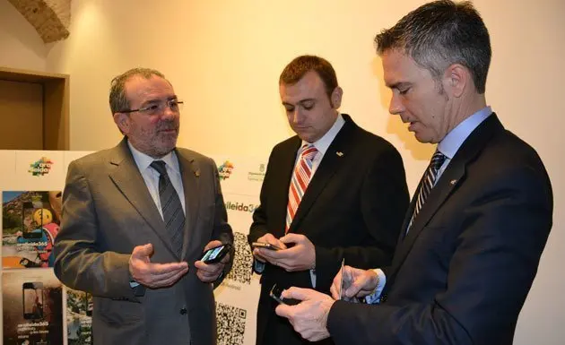 Joan Reñé, Gerard Sabarich, i el director del Patronat de Turisme, Jordi Blanch.