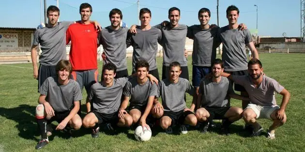 Els joves del Poal impulsen el torneig, amb la col·laboració de l&#39;Ajuntament.