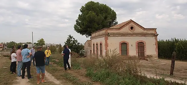 Els participants van visitar l&#39;estació del Palau d&#39;Anglesola que encara es conserva.