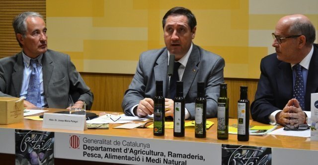 El conseller Pelegrí presenta la campanya per promoure el consum d&#39;oli d&#39;oliva