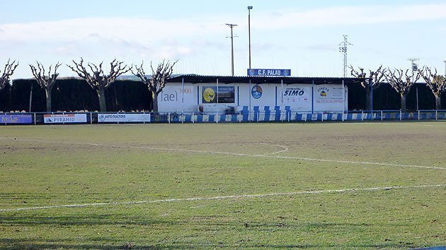 Imatge de les instal·lacions del Camp de Futbol Municipal del Palau d&#39;Anglesola.