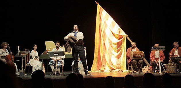 Imatge de la representació de l&#39;espectacle El Setge de Lleida 1707, al Teatre L&#39;Amistat.