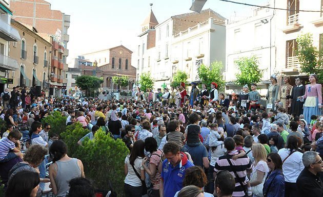 Imatge de la plantada de gegants de la Festa Major de 2013.