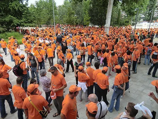 L&#39;acte va finalitzar als Camps Elisis amb la lectura del manifest.