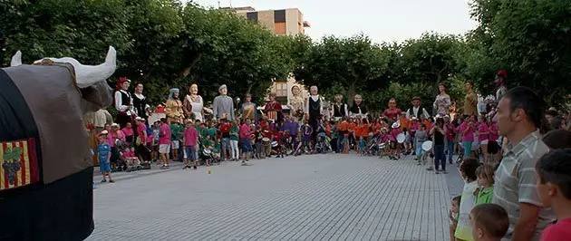 La 21a Trobada Gegantera i Grallera de Bellvís va reunir 15 colles catalanes