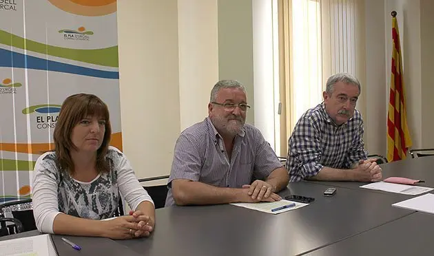 Francesc Fabregat amb els tènics del Consell Comarcal.