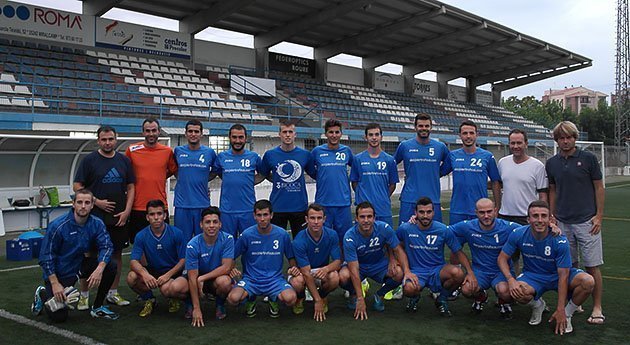 La plantilla que competirà a la Segona Catalana grup II, amb el Lleida, Tàrrega i Balaguer.
