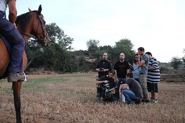 L&#39;equip supervisa la presa d&#39;una seqüència del tràiler de Nosferatu: El Origen.