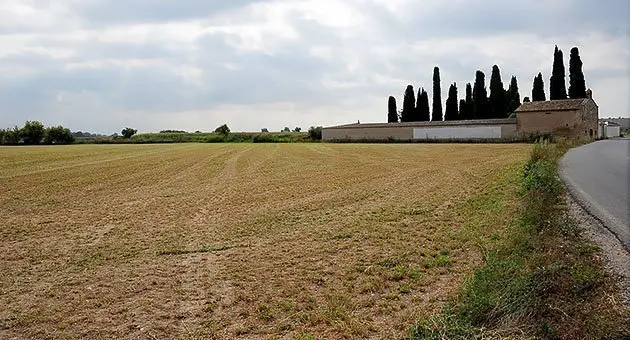 Imatge de la finca que ha adquirit l&#39;Ajuntament del Palau per l&#39;ampliació del cementiri.