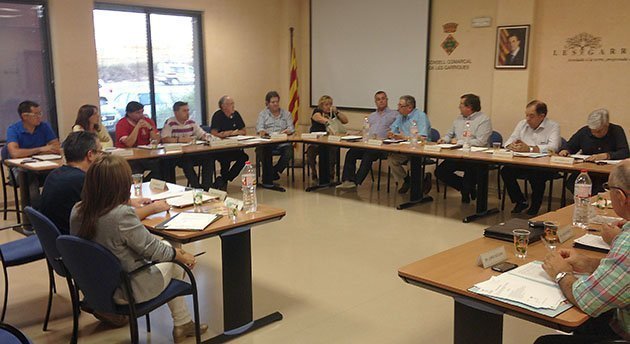 Ple del Consell Comarcal Garrigues en suport de la consulta 9N.