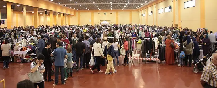 El Mercat de Segona Mà de Mollerussa Comercial creix amb participació i vendres.