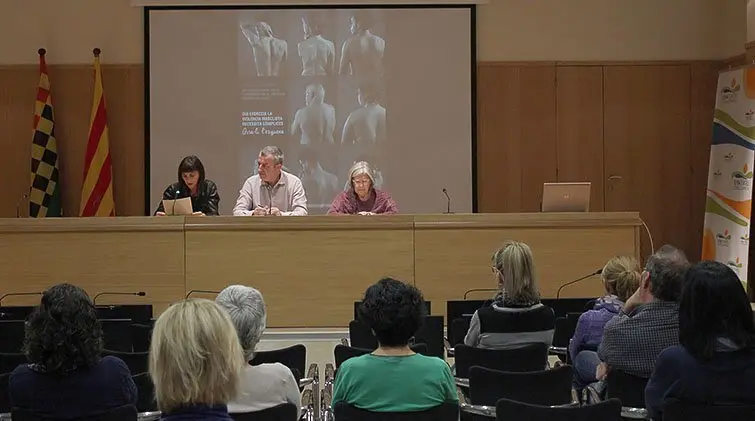 Acte del Dia Internacional en contra de la violència envers les dones, Consell Comarcal.