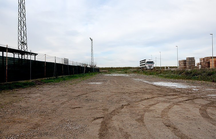 Els terrenys en els que s&#39;habilitarà el nou camp de futbol del palau d&#39;Anglesola.