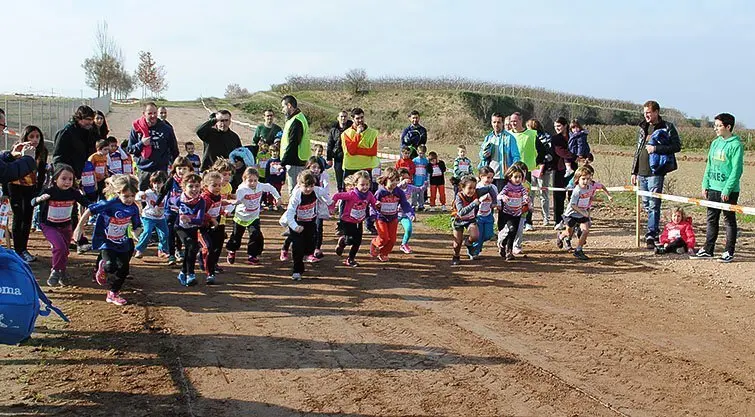 Els atletes més menuts de la competició del Cros de Vila-sana.