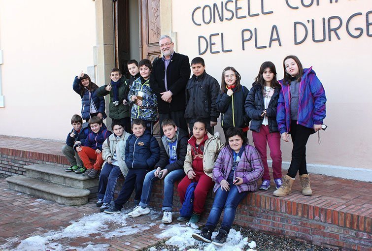 Alumnes de l&#39;escola Mare de Déu de l&#39;Horta visiten el Consell Comarcal del Pla d&#39;Urgell.