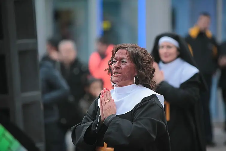 Multitudinària Rua de carnestoltes 2015 a Mollerussa.