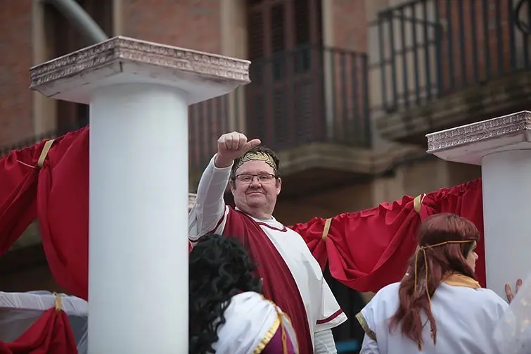 Multitudinària Rua de carnestoltes 2015 a Mollerussa.