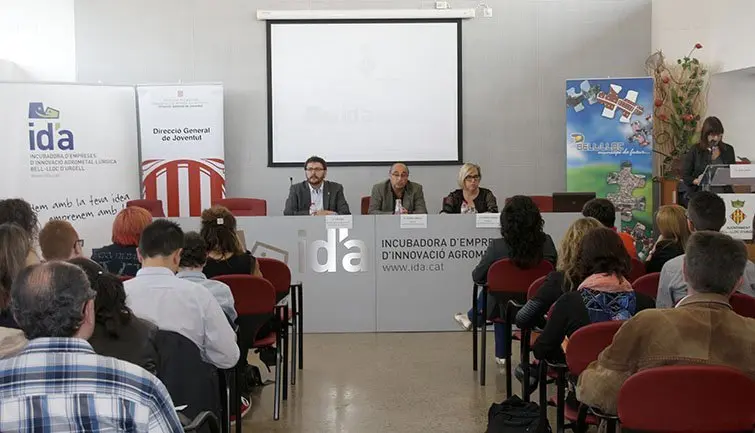 Acte inaugural de la Jornada Musculant l’esperit emprenedor dels i les joves.