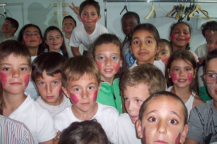 Els joves actors de l'escola Ignasi Peraire de Mollerussa.