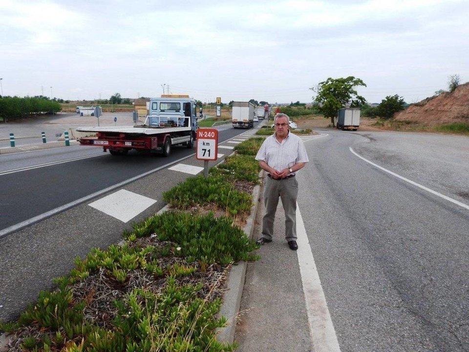 Enric Mir al Km 71 de l'N-240 (10-06-2015)