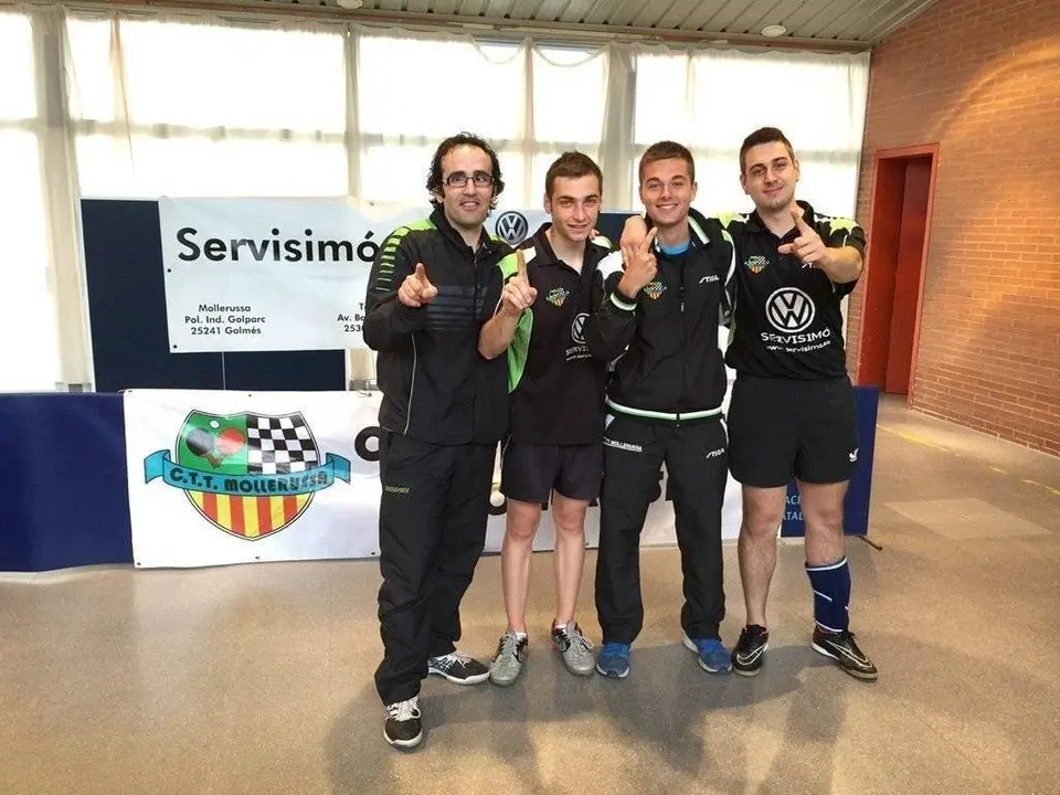 L'equip del Club Tennis Taula Mollerussa.