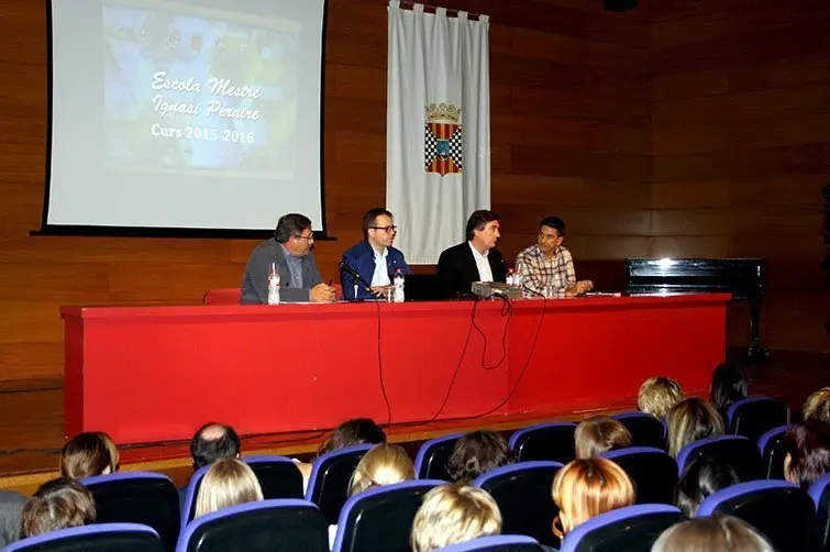 Presentació projectes escola Ignasi Peraire  2015 Interior