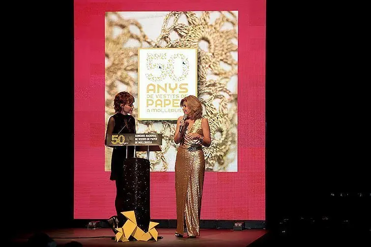 Carme Polo - Presenta llibre 50 anys de Vestists (3)