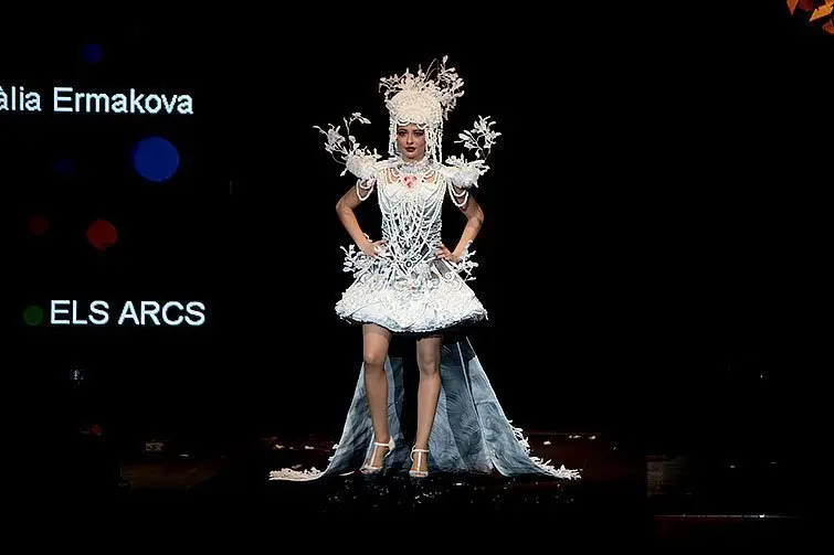 Primer Premi- epoca- Natalia Ermakova (3)