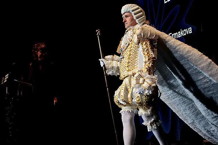 Primer Premi- epoca- Natalia Ermakova (12)