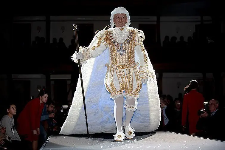 Primer Premi- epoca- Natalia Ermakova (16)