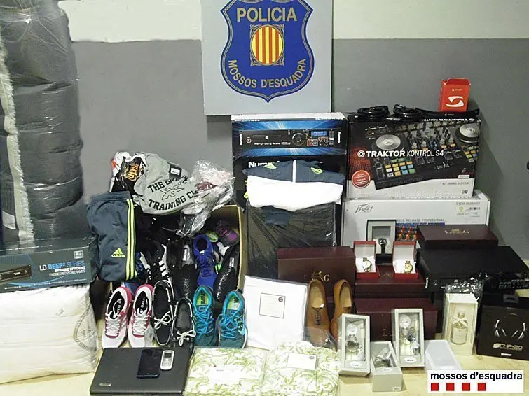 Mossos d'Esquadra estafa targetes Lleida interior