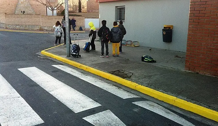 L&#39;actuació en l&#39;accés a l&#39;escola Mossèn Ton Clavé de Vila-sana