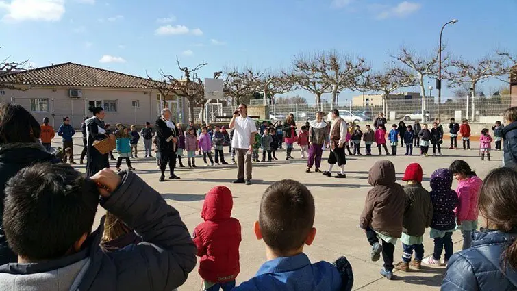 Els Firals a l&#39;escola Joaquim Palacin