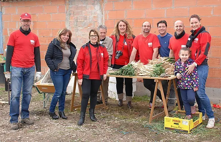 Calçotada popular Sidamon preparada per l&#39;Associació Cultural