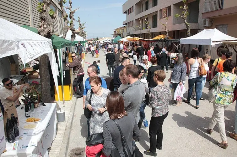 Imatge de la Fira de la Floració de Miralcamp del 2015